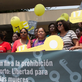 Manifestación protagonizada por defensoras de derechos sexuales de la mujer