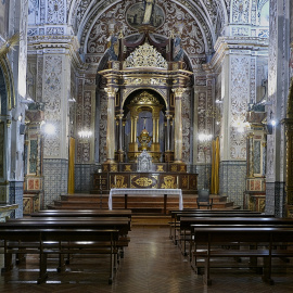 Interior de la iglesia San Pedro de Alcántara