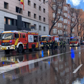 La rotura de una avería en el centro de Madrid deja a los vecinos sin agua durante varias horas, a 27 de enero de 2023.