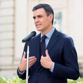 El secretario general del PSOE, Pedro Sánchez, durante su intervención ante los medios tras la reunión mantenida el día 4 en Londres con el exprimer ministro británico Gordon Brown. /EFE