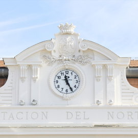 19/03/2024 El reloj de la Estación del Norte marca las 11:25 horas, a 25 de marzo de 2023, en Madrid (España).