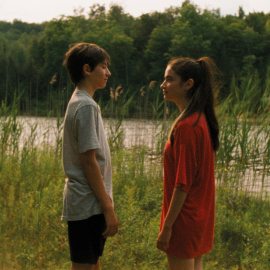 Joseph Engel y Sara Montpetit, protagonistas de la película (Flamingo Films)