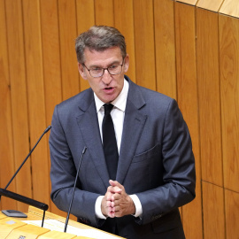 El presidente de la Xunta de Galicia, Alberto Núñez Feijóo, durante el debate del Estado de la Autonomía de Galicia, en el Parlamento gallego, a 13 de octubre de 2021,.