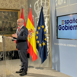 Francisco Martín Aguirre, delegado del Gobierno en Madrid, durante una rueda de prensa celebrada este viernes 5 de abril.