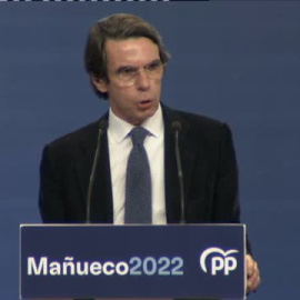 Aznar irrumpe en la campaña de Castilla y León para defender el proyecto del PP