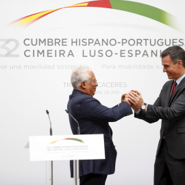 Los presidentes del Gobierno de España, Pedro Sánchez, y Portugal, António Costa.