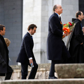 Familia del dictador durante la exhumación de los restos de Franco del Valle de los Caídos