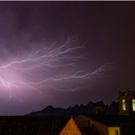 Llamp fotografiat al Delta de l’Ebre pel Lightning Research Group i la xarxa eLMA