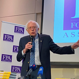 24/02/2023. Bernie Sanders en la presentación de su libro, a 24 de febrero de 2023, en Londres.