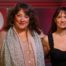 La directora de Público, Virginia Pérez Alonso, junto a la actriz y directora de cine, María Botto. — Jaime García-Morato