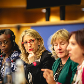 La eurodiputada María Eugenia Rodríguez Palop y otras de las ponentes durante las jornadas sobre la directiva de violencia contra la mujer. - Imagen cedida por The Left.