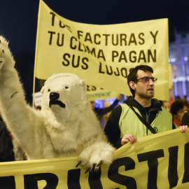 Bajo el lema ‘Justicia Climática y energética Ya. Exigimos Acción’, CCOO Madrid y Alianza por el Clima convorcaron una protesta el 12 de noviembre de 2022 en Madrid para reivindicar un cambio de modelo energético.