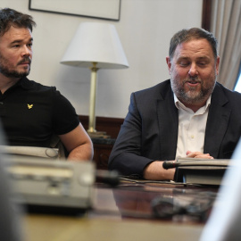 El presidente de ERC, Oriol Junqueras, junto al portavoz de su grupo en el Congreso, Gabriel Rufián.