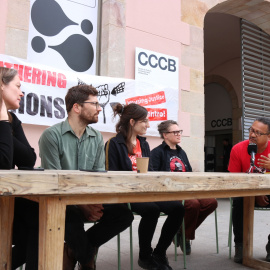 Roda de premsa que representants de diverses organitzacions en defensa de l'habitatge han ofert aquest divendres