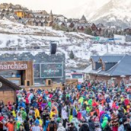 Piden blindar el Pirineo para que no se convierta en Benidorm tras el "pelotazo" de Canal Roya: "¡No cabemos más!"