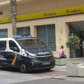 La oficina de Correos de Melilla, donde se han formado largas colas para solicitar el voto por correo durante la semana pasada.