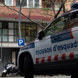 Un coche de los Mossos d'Esquadra en Barcelona, a 16 de octubre de 2023.