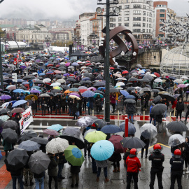 Un momento de la manifestación que ha recorrido las calles de Bilbao, Euskadi, a 30 de noviembre de 2023.