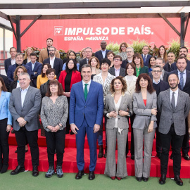 Foto de familia del PSOE, en la sede de Ferraz, a 22 de enero de 2024, en Madrid.