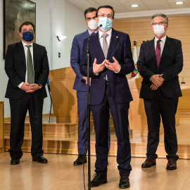 El alcalde de Villanueva de la Serena en una intervención en Don Benito durante el proceso de fusión de los municipios.