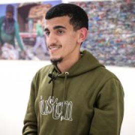 "Pensaron que los MENA íbamos a atracar el Aquopolis": habla la juventud migrante no acompañada en España