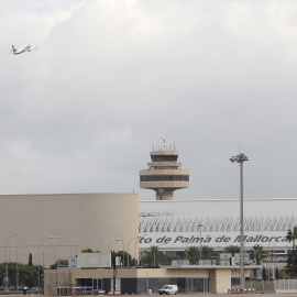 Vista general del aeropuerto de Palma, a 8 de noviembre de 2021, en Palma de Mallorca.