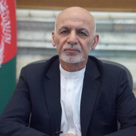 El El presidente de Afganistán, Ashraf Ghani, se dirige a la nación en un mensaje en Kabul, Afganistán, epresidente de Afganistán, Ashraf Ghani, se dirige a la nación en un mensaje en Kabul, Afganistán, el 14 de agosto de 2021. Palacio presidencial 