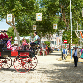 Un coche de caballos en la Feria de Abril.