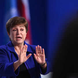 La directora gerente del FMI, Kristalina Georgieva, durante un panel de discusión en la Cumbre Climática de la ONU COP26 en Glasgow el 3 de noviembre de 2021.