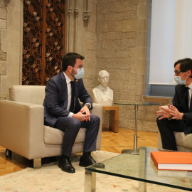 16/02/2022 - Pere Aragonès i Salvador Illa en la reunió que han mantingut al Palau de la Generalitat aquest dimecres.