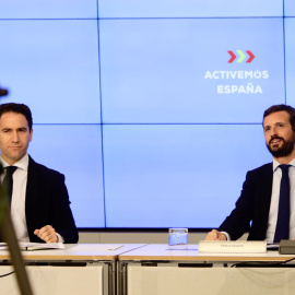 El secretario general del PP, Teodoro García Egea, y el presidente del Partido Popular, Pablo Casado, durante la reunión de la Junta Directiva Nacional del Partido Popular.