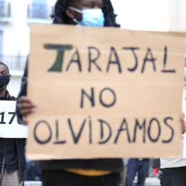 Protesta en recuerdo de la conocida como 'Tragedia del Tarajal', en Madrid a 6 de febrero de 2021.