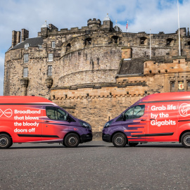 Furgonetas de Virgin Media O2 en Edimburgo