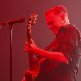 02/03/2022 - Bryan Adams, al concert del Palau Sant Jordi.