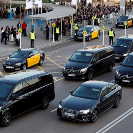 Cabify se pliega a la normativa de la Generalitat y vuelve este jueves a operar en Barcelona