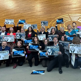 16/1/24 Concentración de eurodiputados y eurodiputadas el pasado martes en la sede del Parlamento Europeo en Estrasburgo en solidaridad con Galicia y para reclamar medidas más estrictas en el transporte de pellets.