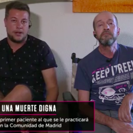 Pantalla del programa 'La Roca' (La Sexta) en la que aparecen Míkel y Javier Serrano, que pide una eutanasia.