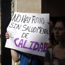 Cientos de estudiantes hacen huelga general y se manifiestan por la salud mental y en contra de la destrucción de la educación pública por la capital, a 27 de octubre de 2022 en Málaga (Andalucía, España).