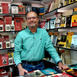 Ignacio Mártil de la Plaza en la Feria del Libro, donde estuvo firmando su nuevo libro en la caseta de Editorial.