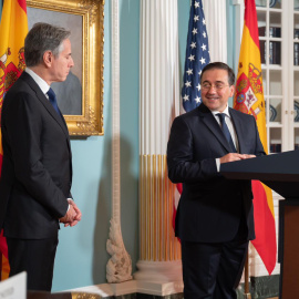 El ministro de Exteriores, José Manuel Albares, junto al secretario de Estado de EEUU, Antony Blinken, en Washington este viernes 10 de mayo.