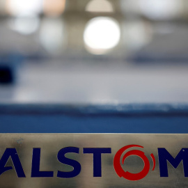 El logo de Alstom en una instalación en la localidad francesa de Flamanville. REUTERS/Sarah Meyssonnier