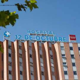 Fachada del Hospital 12 de Octubre, en una imagen de archivo.