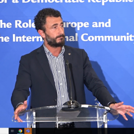 Emanuele Pozzolo durante una conferencia en París, a 30 de junio de 2023.