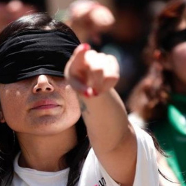 Protesta en Chile contra la violencia de género.