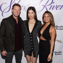 27/05/2024  Johnny Wactor, Amy Tsang y Adriana Bernardo el 13 de octubre de 2022 en Glendale, California.