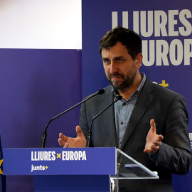 El candidat de Junts a les eleccions europees, Toni Comín, en un acte de campanya a Brussel·les el 24 de maig de 2024.