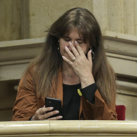 La ex presidenta del Parlament, Laura Borràs, acudió este 3 de mayo de 2023 a la sesión de control celebrada en el pleno del Parlamento catalán.