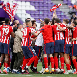 Los jugadores del Atlético de Madrid celebran el título de Liga.