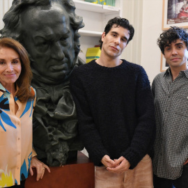 Ana Belén, Javier Calvo y Javier Ambrossi, los presentadores de los Goya de este año.