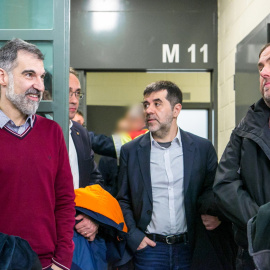 Jordi Cuixart, Josep Rull, Jordi Sànchez i Oriol Junqueras durant el seu trasllat a Madrid pel judici de l'1-O l'1 de febrer de 2019